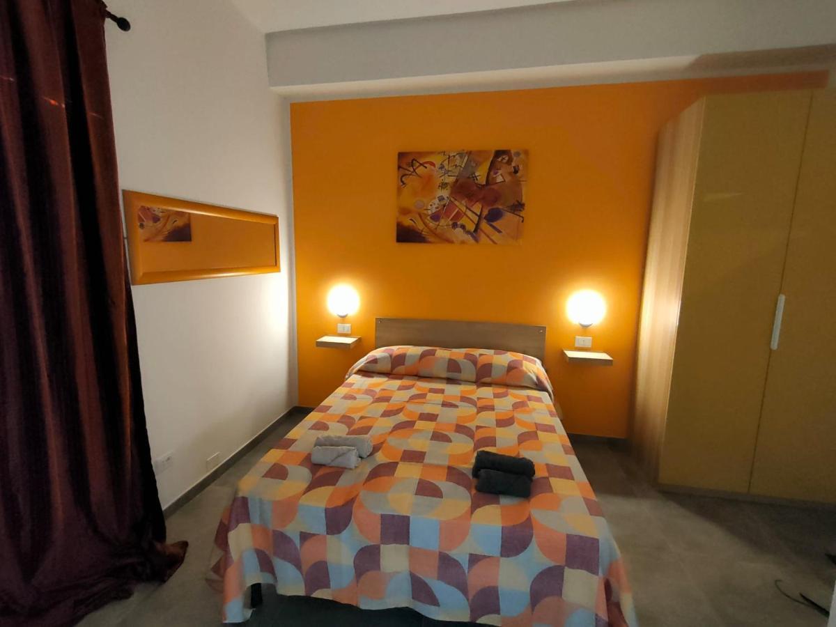 Maggiore Rooms Болонья Экстерьер фото