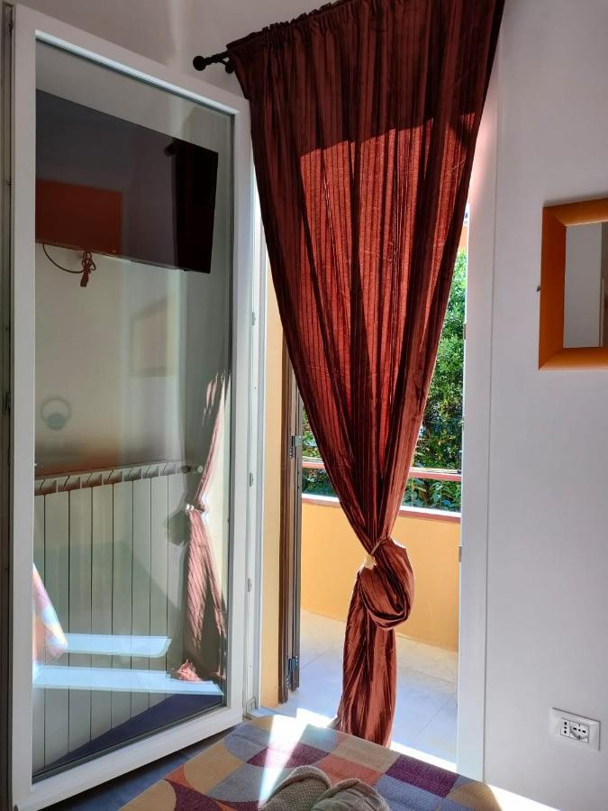 Maggiore Rooms Болонья Экстерьер фото